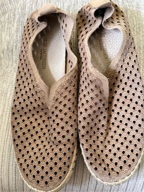 Ilse Jacobsen Tulip 139 Perforated Flats Size 36 US 6